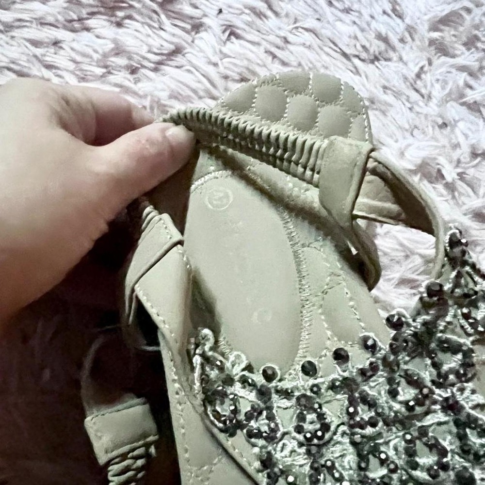 Boho Neutral Glam Sequin Indie Cottage Core Beachy Sandals Womens 10 Resort Vaca - Picture 5 of 5